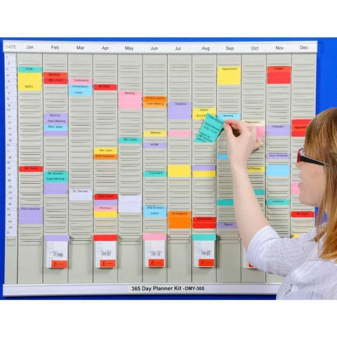 Yearly Day Planner Kit