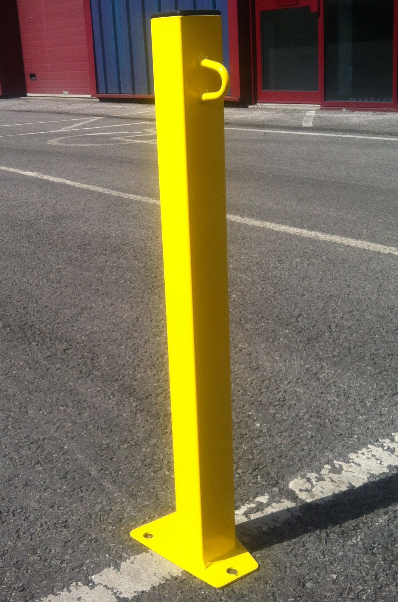 Economy Hinged Post